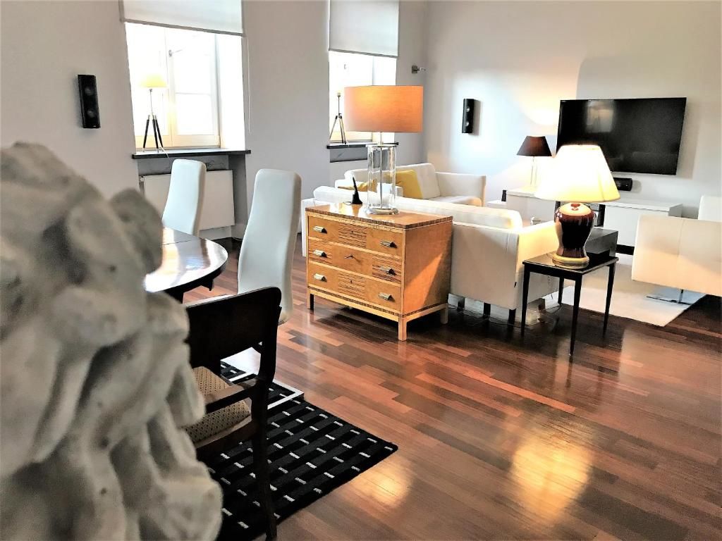 Апартаменты Luxury Apartments MONDRIAN Old Town Market Square III Варшава-51